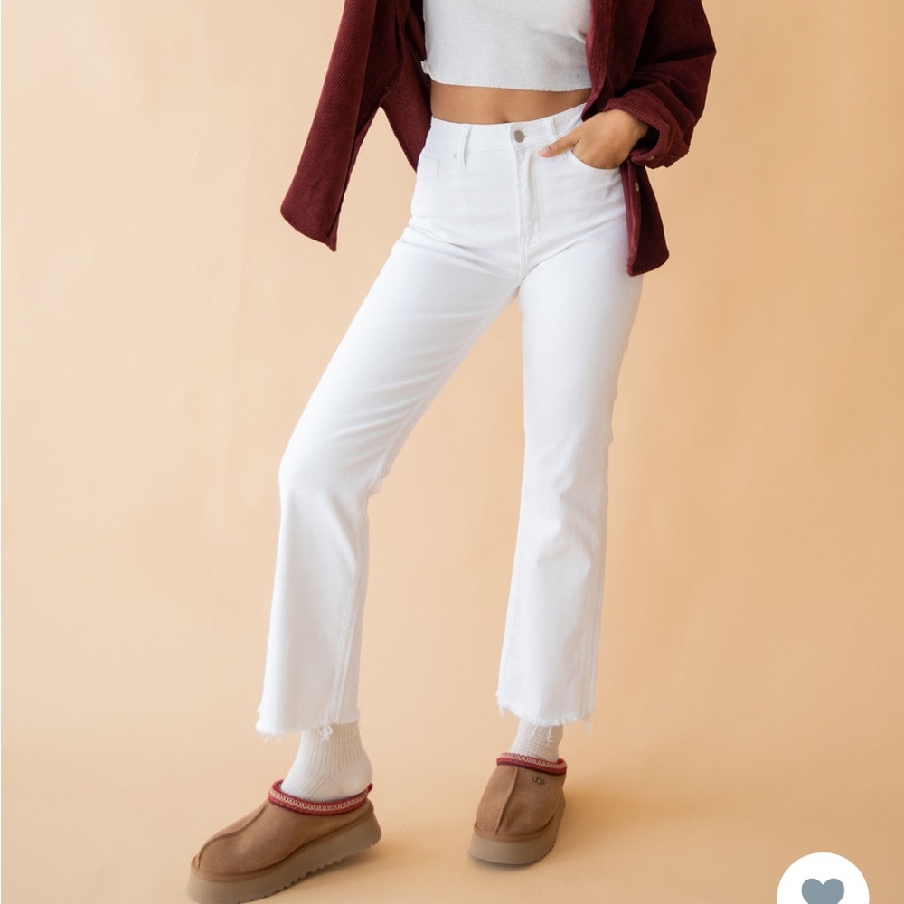 NWOT Grey Bandit Lighten Up Jeans